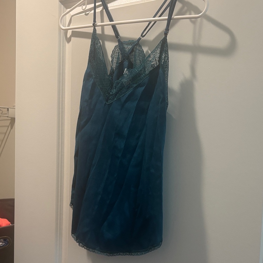 Elegant Teal Lace Trim Tank Top